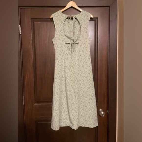 Love, Whit by Whitney Port, Green Floral Ruched Midi Dress size XL - Picture 6 of 6